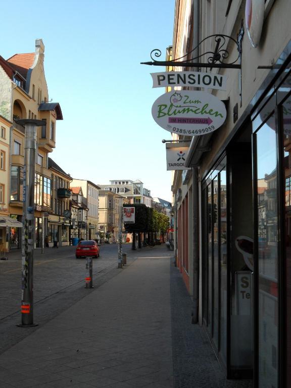 Pension Zum Blumchen Schwerin  Kültér fotó